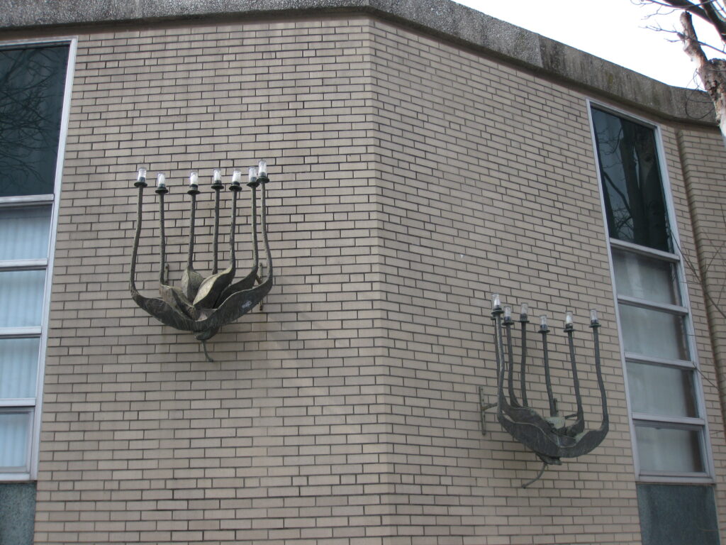 Barbara Brodsky - final outdoor piece 1989